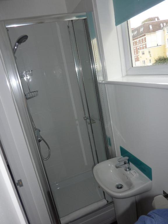 Serenity Hotel Bournemouth Buitenkant foto