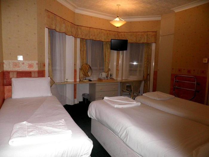 Serenity Hotel Bournemouth Buitenkant foto