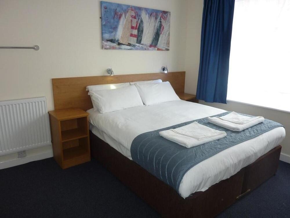 Serenity Hotel Bournemouth Buitenkant foto